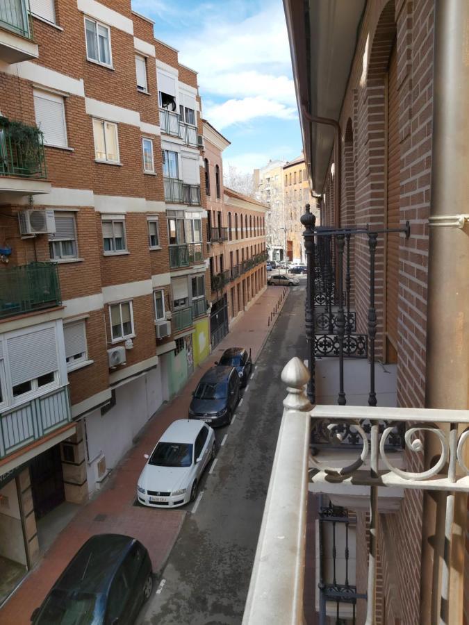 Hotel Complutense Alcalá de Henares Exterior foto